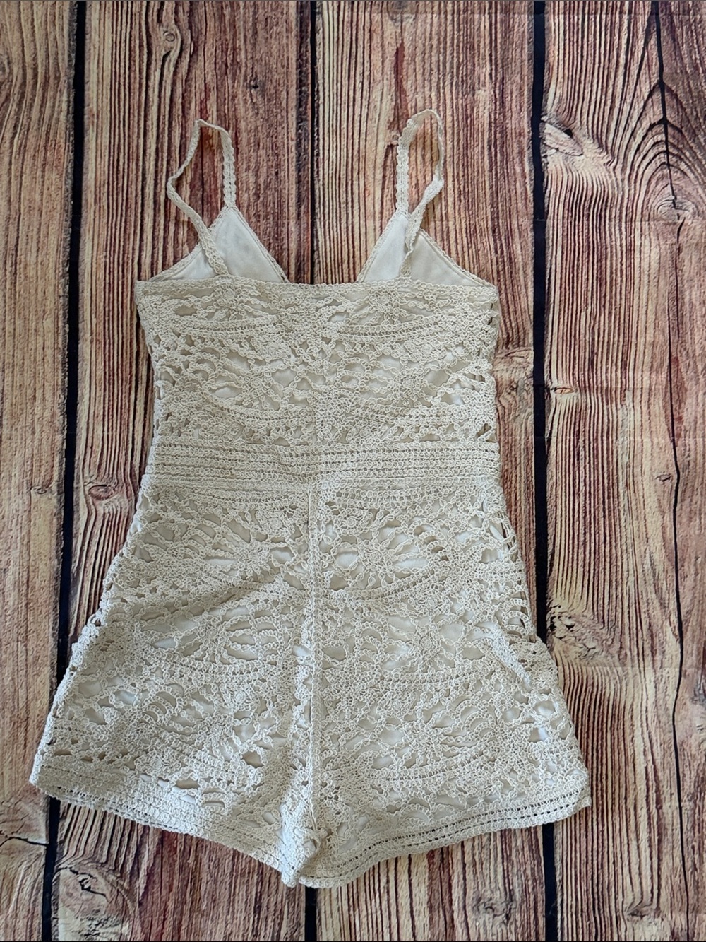 Zara Cream Crochet Lace Romper with V-Neck - Picture 2 of 9